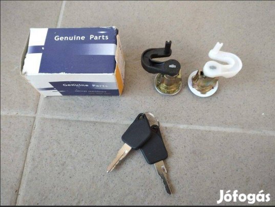 Peugeot 306 ajtó zárbetét, zárhenger készlet kulccsal. 2 db-os