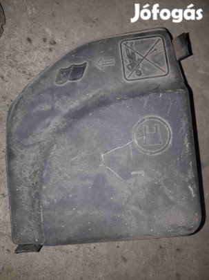 Peugeot 307 Akkumulátor Takaró Burkolat