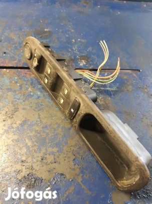 Peugeot 307 Bal Első Ablakemelő Kapcsoló