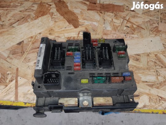 Peugeot 307 Biztosítéktábla / Relé Tábla