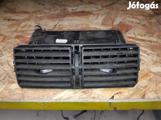 Peugeot 307 Középső Szellőző