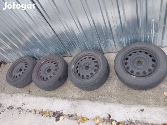 Peugeot 308, 16 coll, 5x108 lemezfelni, 205/55 gumik