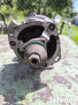 Peugeot 4007 Alkatrészek