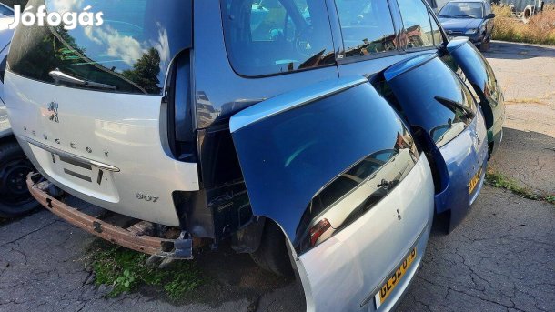 Peugeot 807, Citroen C8, Lancia Phedra ajtó, lökhárító, lámpák