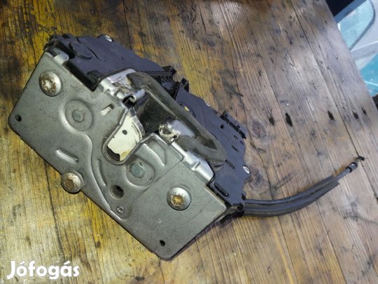 Peugeot Boxer III 06-14 Jobb Első Ajtó Zárszerkezet + Központizár