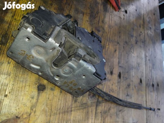 Peugeot Boxer III 06-14 Jobb Első Ajtó Zárszerkezet + Központizár