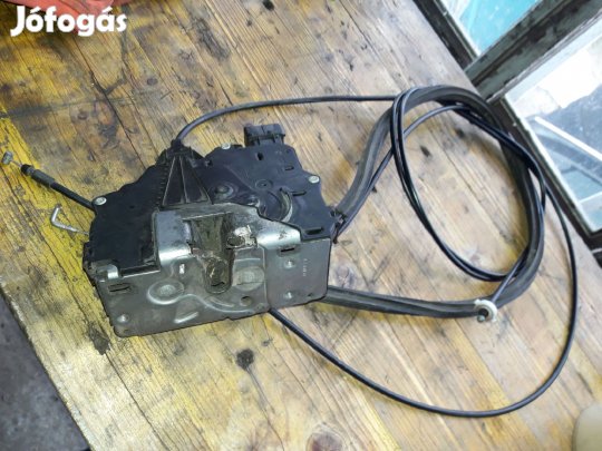 Peugeot Boxer III 06-14 Jobb Tolóajtó Zárszerkezet + Központizár Motor