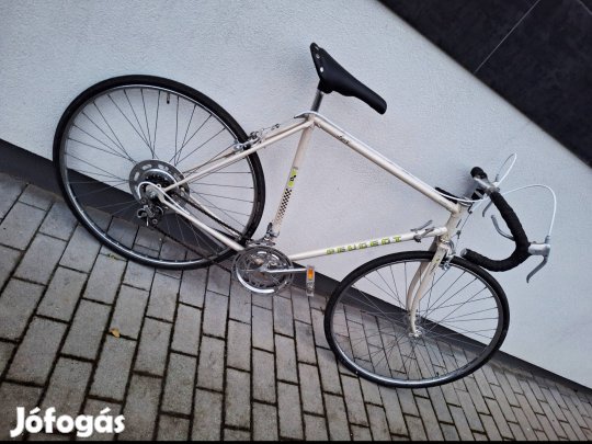 Peugeot Országúti 28-s Felújítva