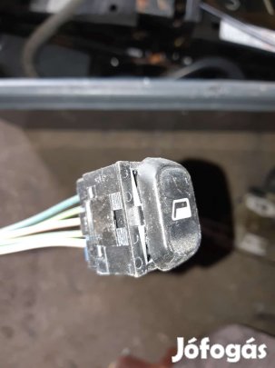 Peugeot Partner 02-08 Ablakemelő Kapcsoló