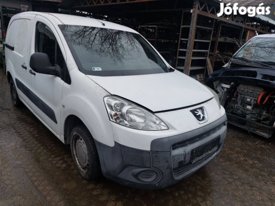 Peugeot Partner 1.6 hdi alkatrészei 9H03