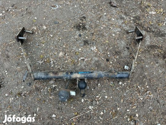 Peugeot Partner Citroen Berlingo vonóhorog 