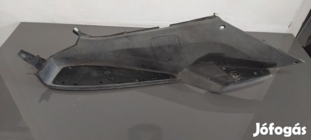 Peugeot Satelis 400 Bal oldali idom