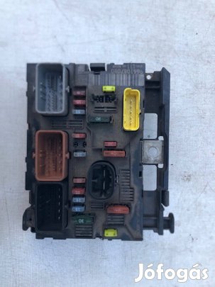 Peugeot, Citroën - BSM L11-00 biztosítéktábla / motortéri vezérlő