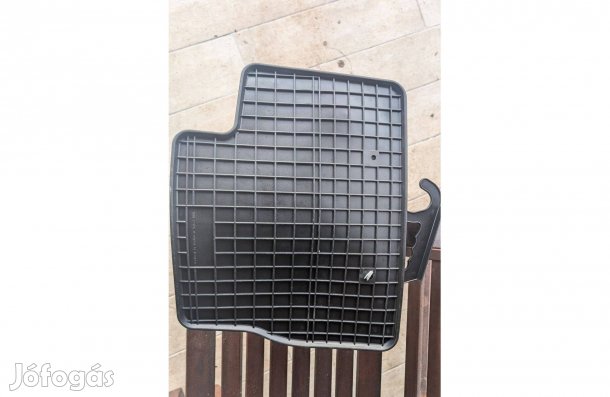 Peugeot gumiszőnyeg