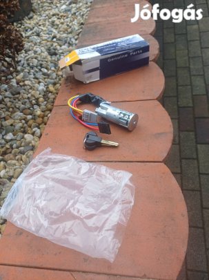 Peugeot gyújtás kapcsoló.