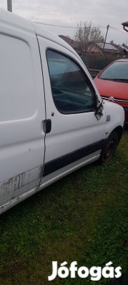 Peugeot partner Citroen Berlingo ajtó 