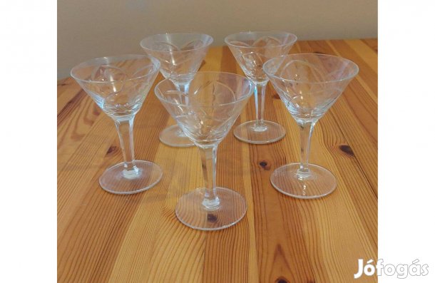 Pezsgős, koktélos csiszolt üvegpoharak