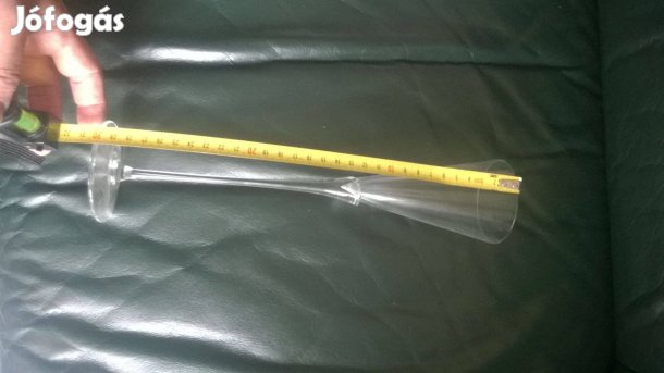 Pezsgős pohár flőte rendkivüli forma +hatalmas szár !6 db új ,retro