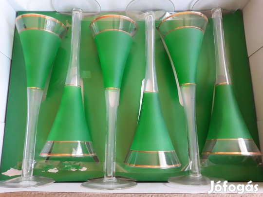 Pezsgős pohár készlet