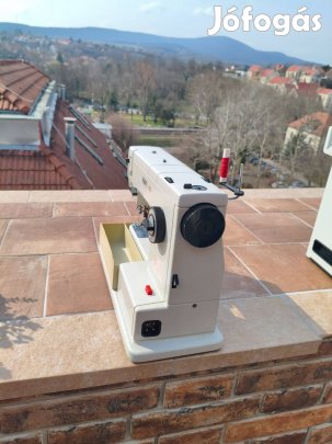 Pfaff1222 varrógép eladó