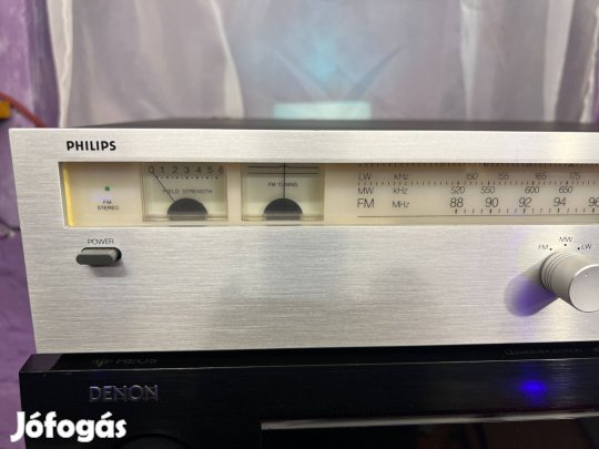 Philips 102 AM-FM sztereó tuner fa dobozos új gazdáját keresi