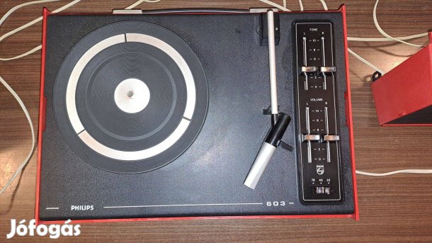 Philips 603 hordozható Stereo Vinyl Bakelit lejátszó hangszórókkal