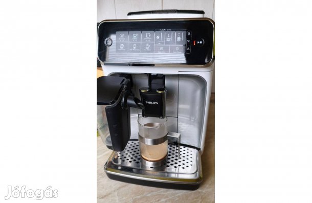 Philips Lattego EP3243 tejtartályos darálós kávégép