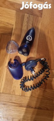 Philips cool skin akkumulátoros borotva 