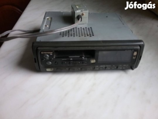 Philips,és Poneer autósrádiók eladók