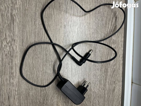 Philips porszívó gyári töltőadapter 33V SSC-18P-20