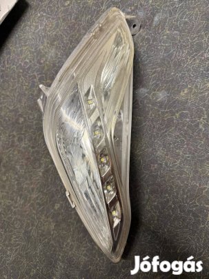 Piaggio Beverly 125, 300, 350 jobb első menetfény + index lámpatest