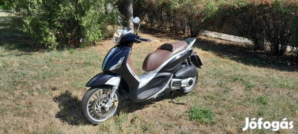 Piaggio Beverly 300