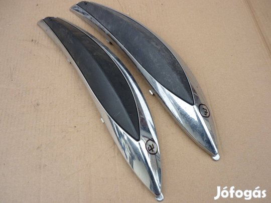 Piaggio Beverly 500 jobb króm oldalidom betét