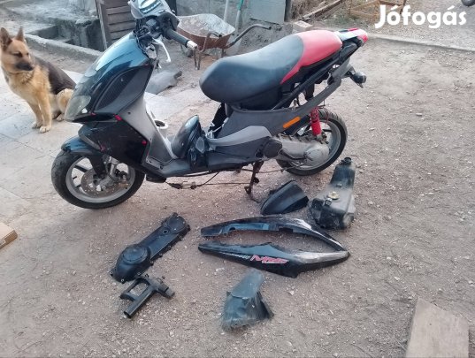 Piaggio Nrg mc4 alkatrészek alkatrész 