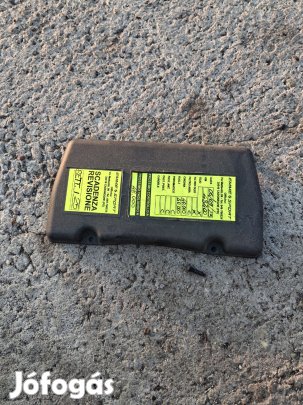 Piaggio X8, X evo akkumulátor takaró fedél