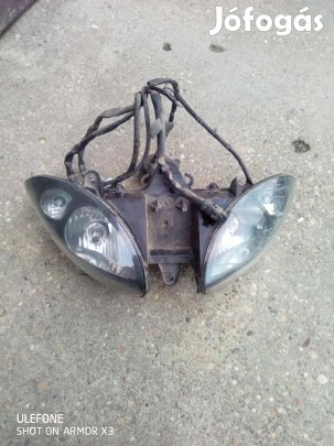 Piaggio X9 első lámpa