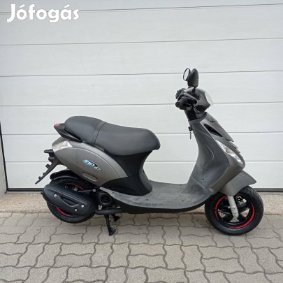 Piaggio ZIP 4 50 4T Injektoros!