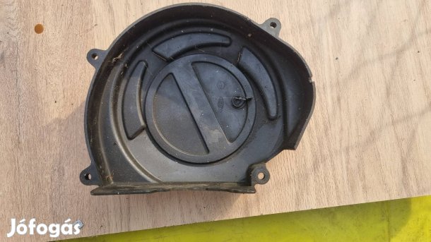 Piaggio quartz 50 deknivédő