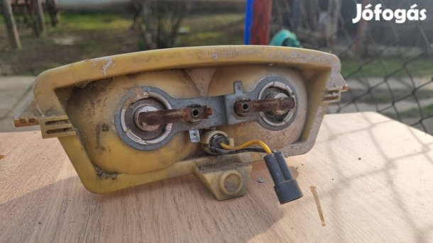 Piaggio quartz 50 fényszóró