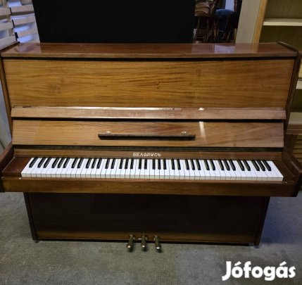 Pianino Belorus Szép megkimélt állapotban