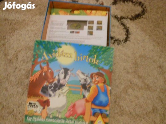 Piatnik A vidám birtok társasjáték fa állatfigurákkal 5évestől