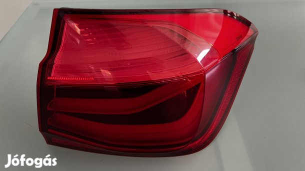 Picit sérült, gyári BMW F30 LCI LED jobb hátsó külső lámpa H4736911806
