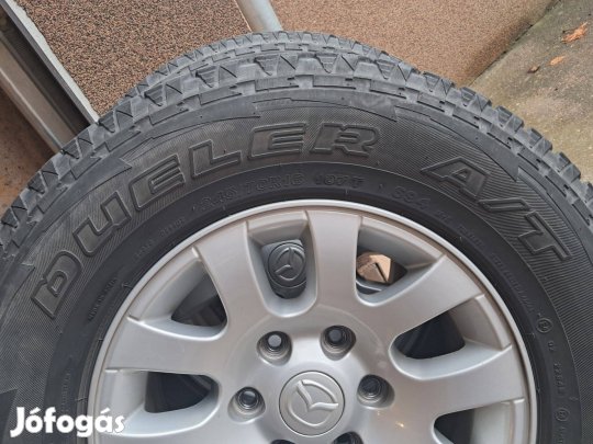Pick-up nyári gumi. Bridgestone Dueler A/T 245/70 R16 107T