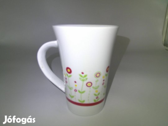 Pickwick porcelán bögre, csésze