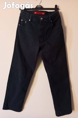 Pierre Cardin vastag, fekete férfi farmer