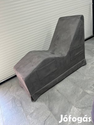 Pihenő,napozó ágy