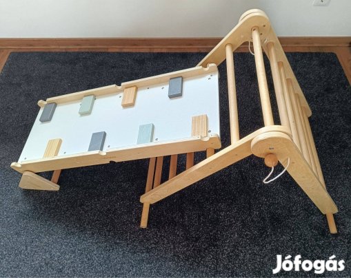 Pikler háromszög létrával