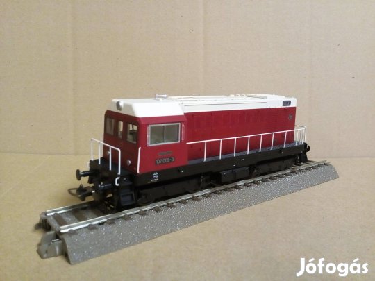 Piko DR BR107 Hektor dízelmozdony H0