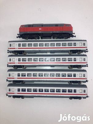 Piko H0 modellvasút szerelvény