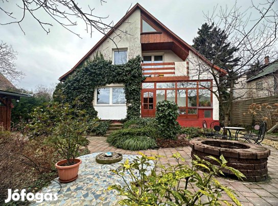 Pilisborosjenőn családi ház eladó
